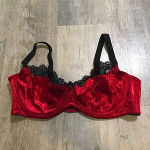 Fredericks of Hollywood Red Crushed Velvet Black Lace Underwire Bra 40DD RN73120